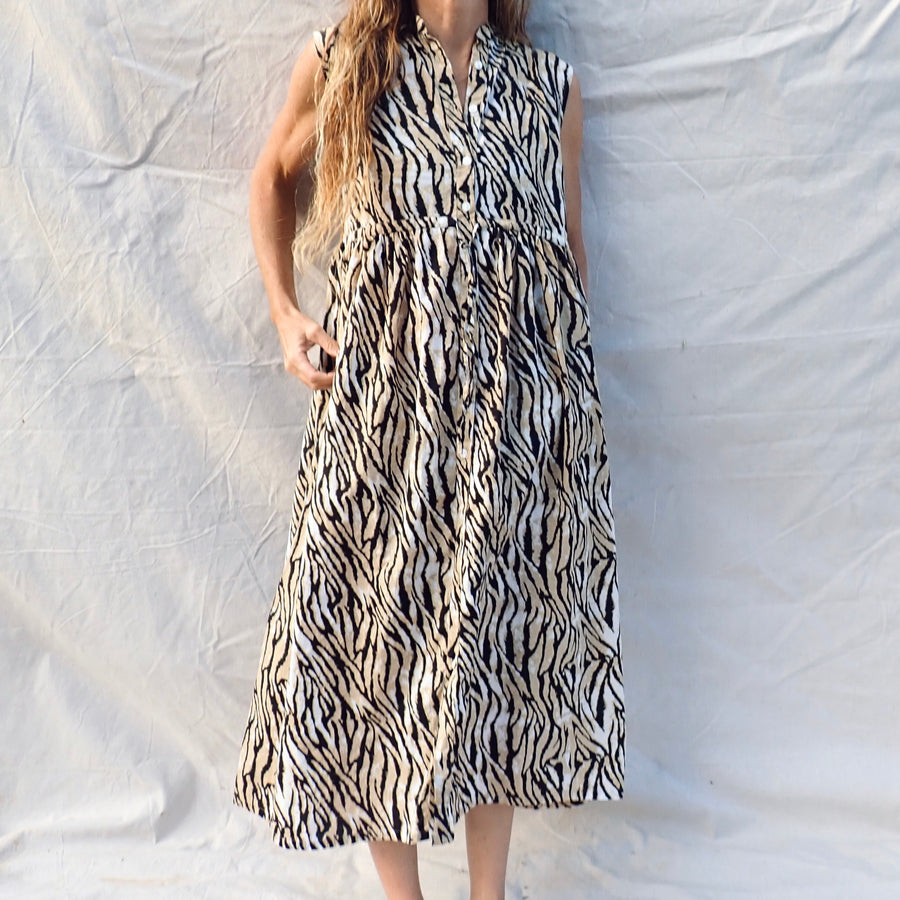 Sleeveless Cotton Buttondown Dress - Tiger Print