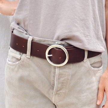 Belt w Large Round Buckle - Sterling Silver/Brown