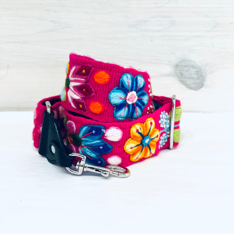Pellen Vintage flower strap