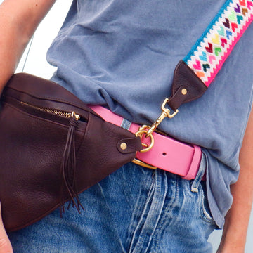 Fanny pack w/ hearts strap-waxed brown