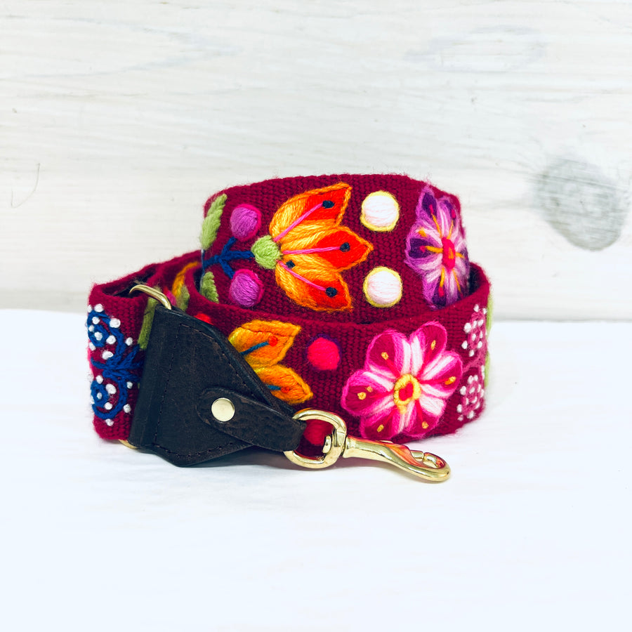 Pellen Vintage flower strap