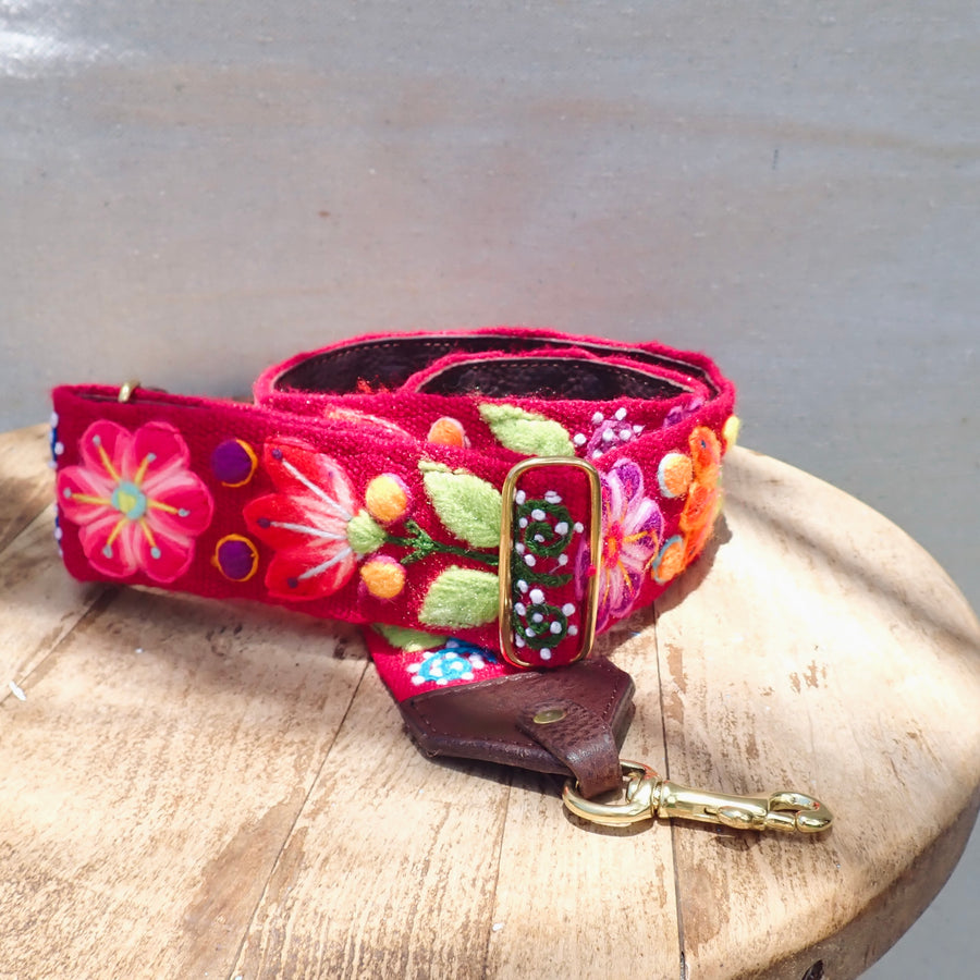 Pellen Vintage flower strap