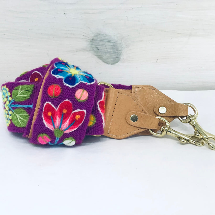 Pellen Vintage flower strap
