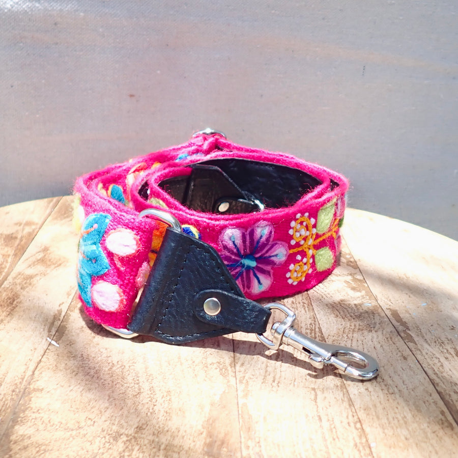 Pellen Vintage flower strap
