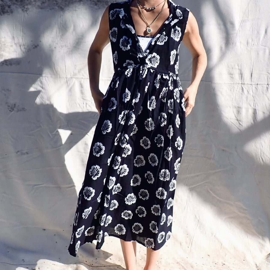 Sleeveless Cotton Dress - Black Hibiscus